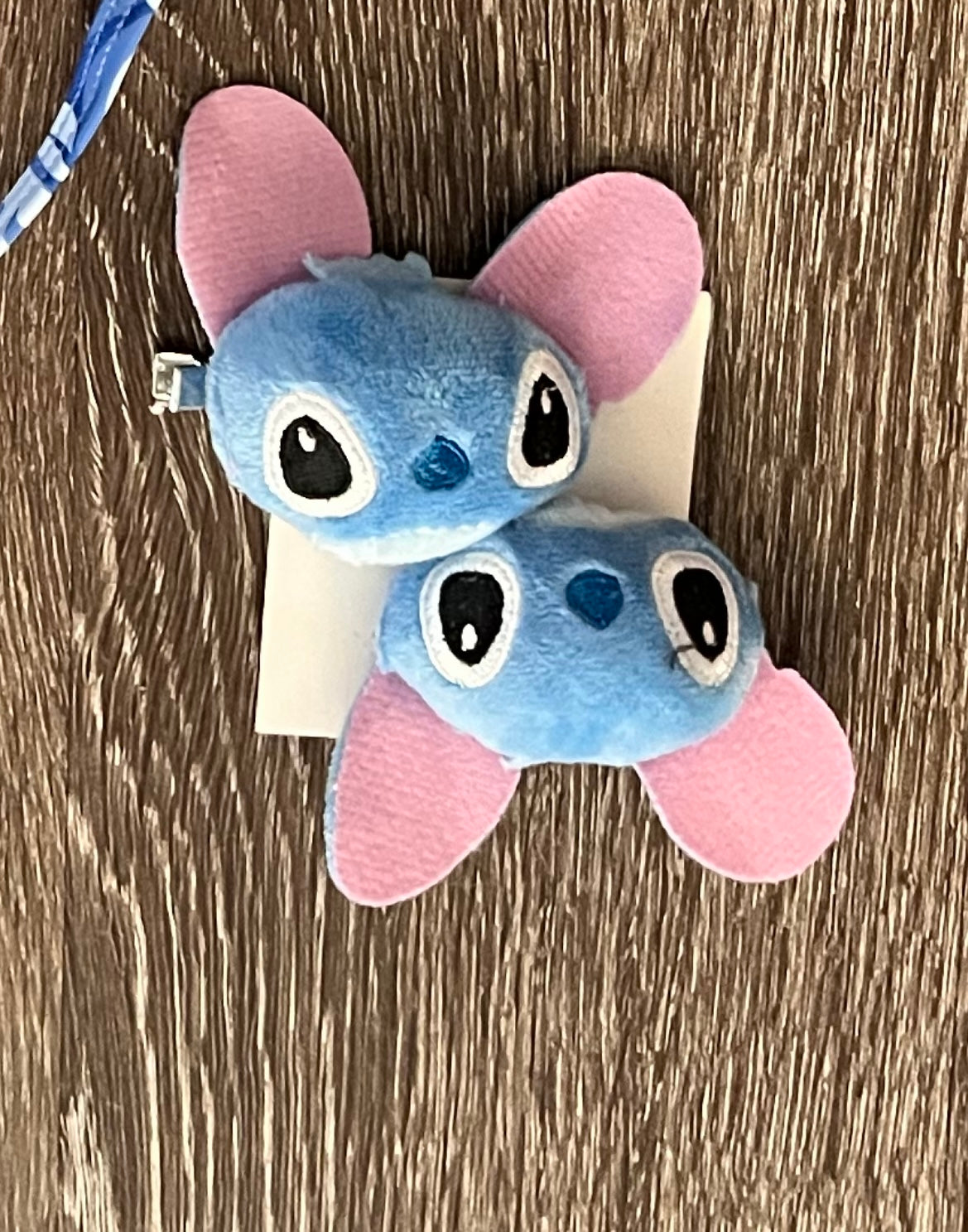 PLUSHIE HAIR CLIPS