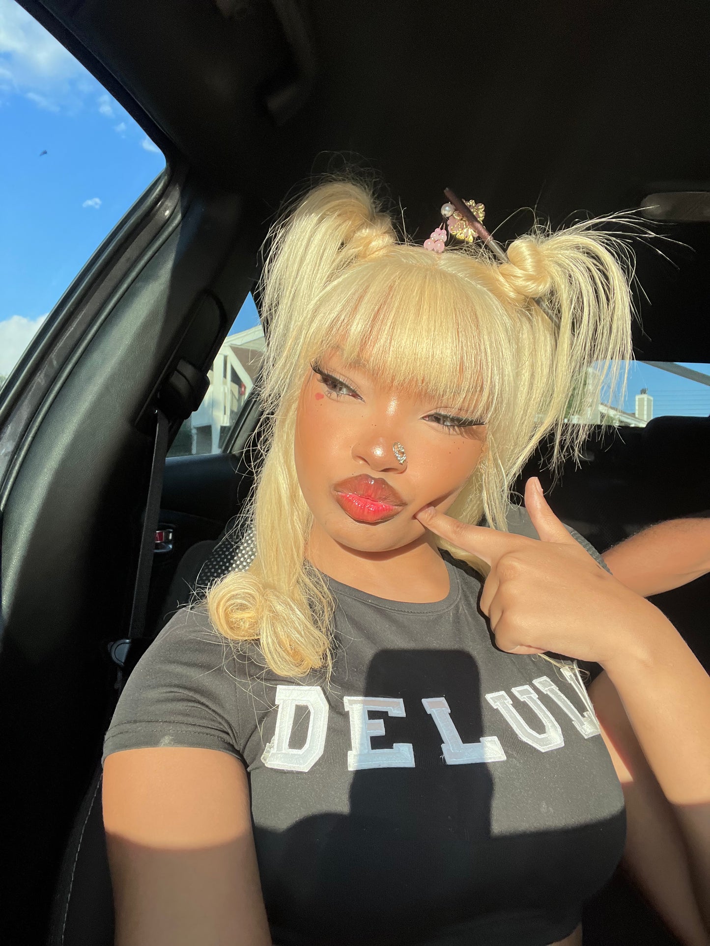 DELULU TOP