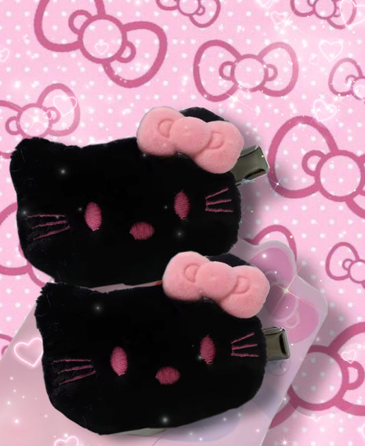 HK PLUSHIE HAIRCLIPS